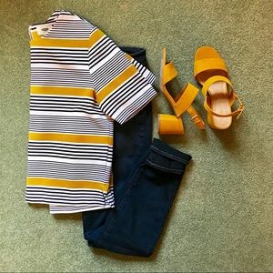 Old Navy | Striped ribbed zip short sleeve top